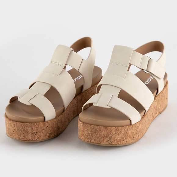 Soda Women's Beige Platform Sandals - Picture 1 of 10
